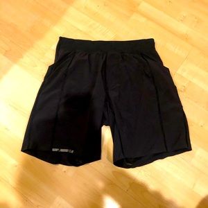 Lululemon 6 inch inseam shorts